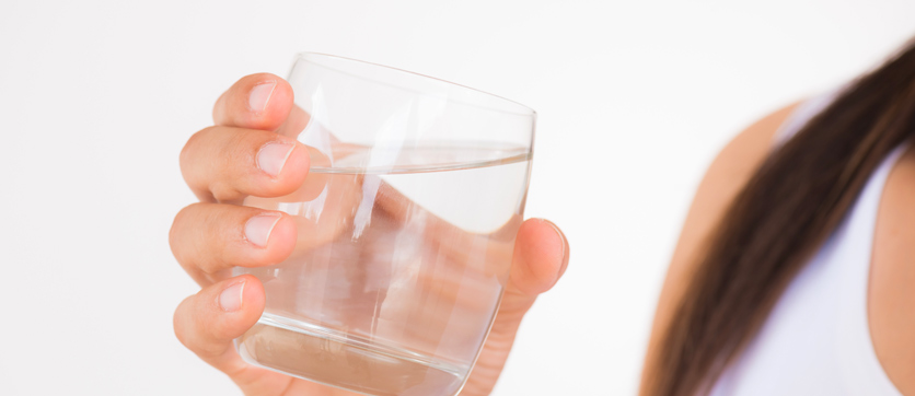 gli effetti sulla salute bevendo acqua distillata