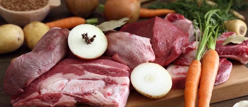 bollito di carne e ingredienti