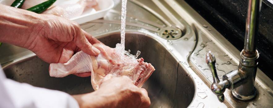 l'acqua è un elemento fondamentale in cucina