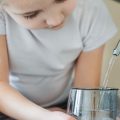 Depuratore acqua sottolavello ad uso domestico