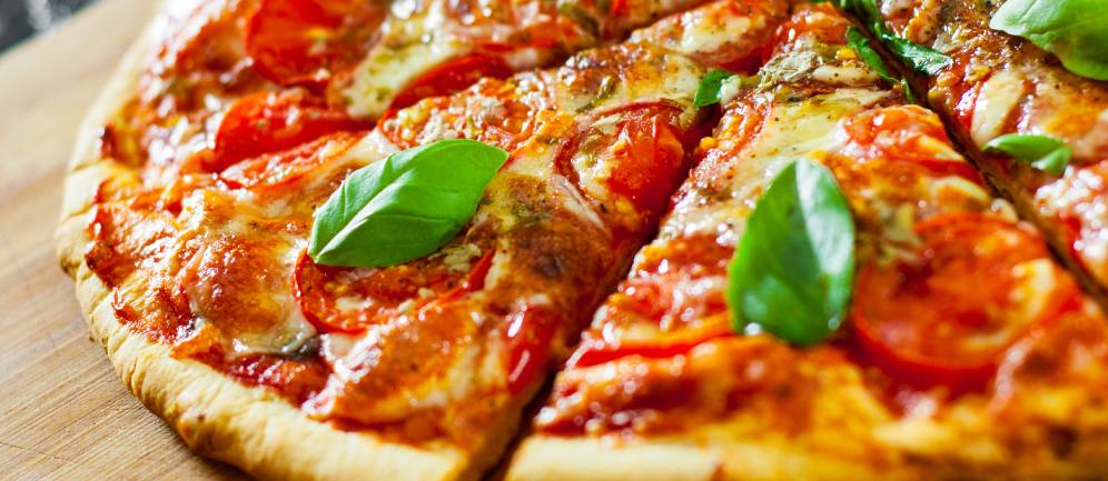 Impasti per la pizza, come realizzarne uno leggero all’acqua